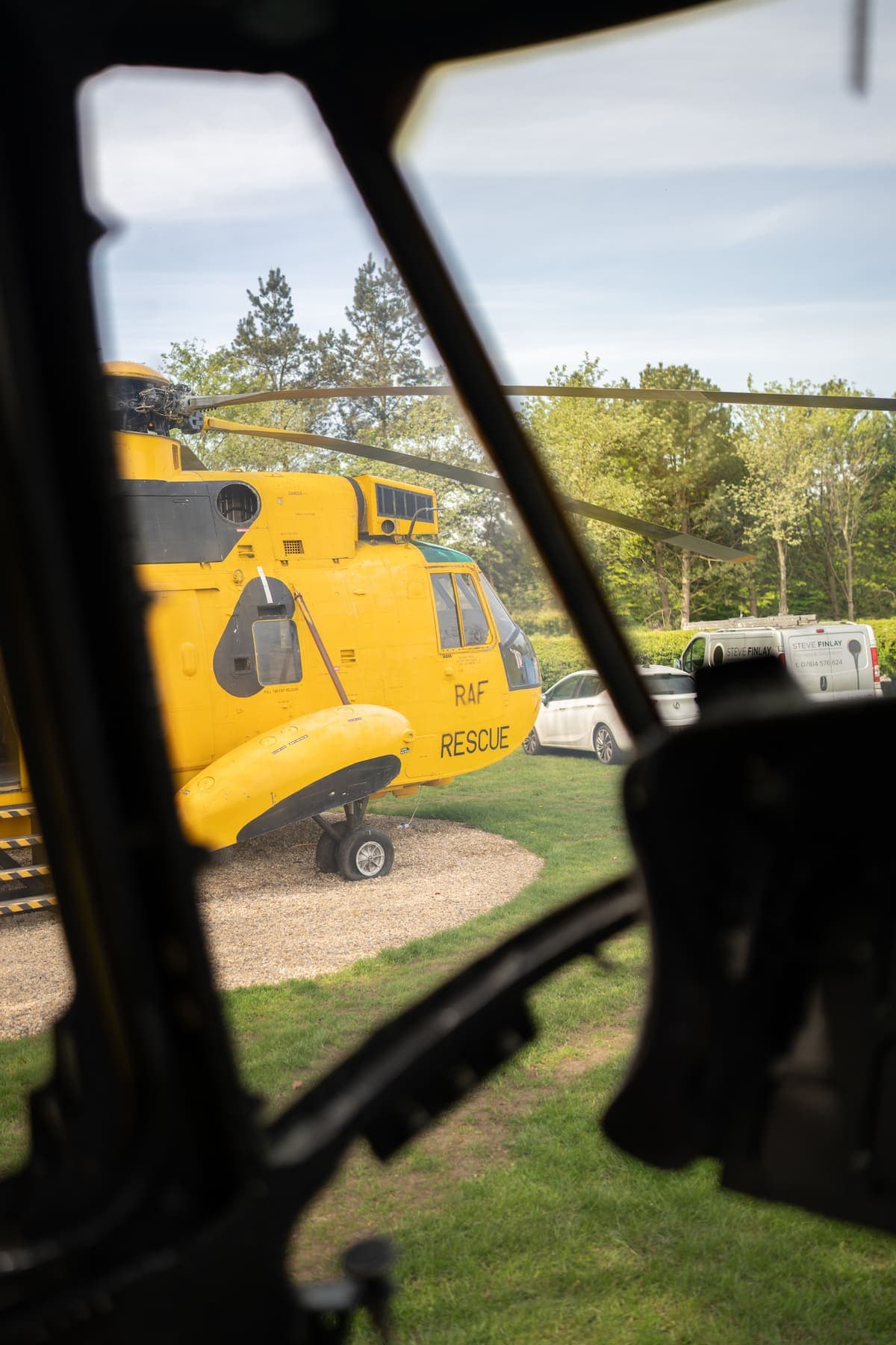 Sea King ZE369 — photo 5